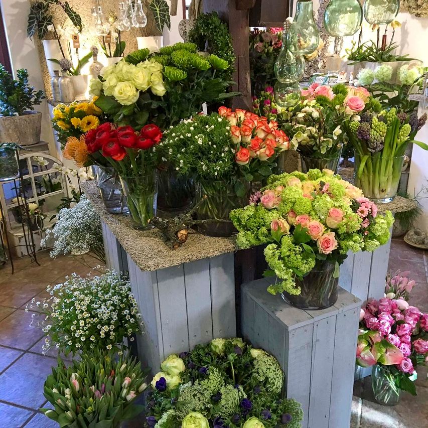 Bunter Blumenstrauß von Florist Nicky Judel aus Mulsum