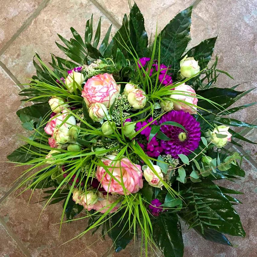 Bunter Blumenstrauß von Florist Nicky Judel aus Mulsum