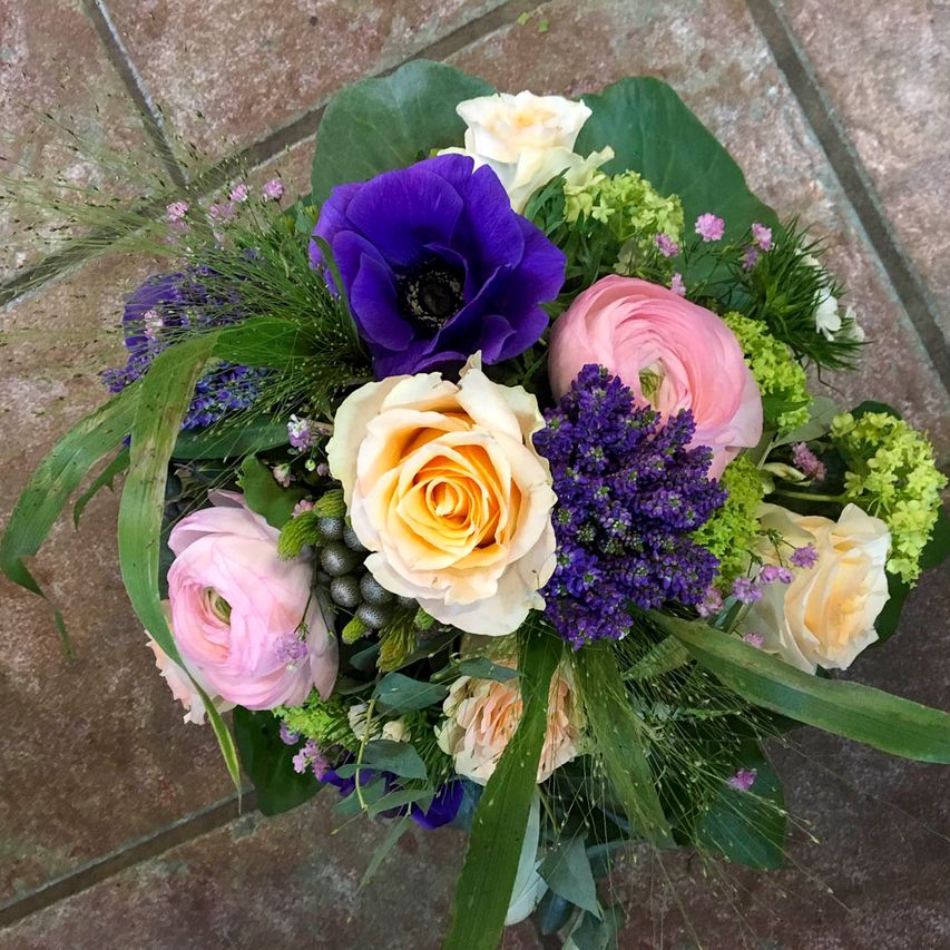 Bunter Blumenstrauß von Florist Nicky Judel aus Mulsum